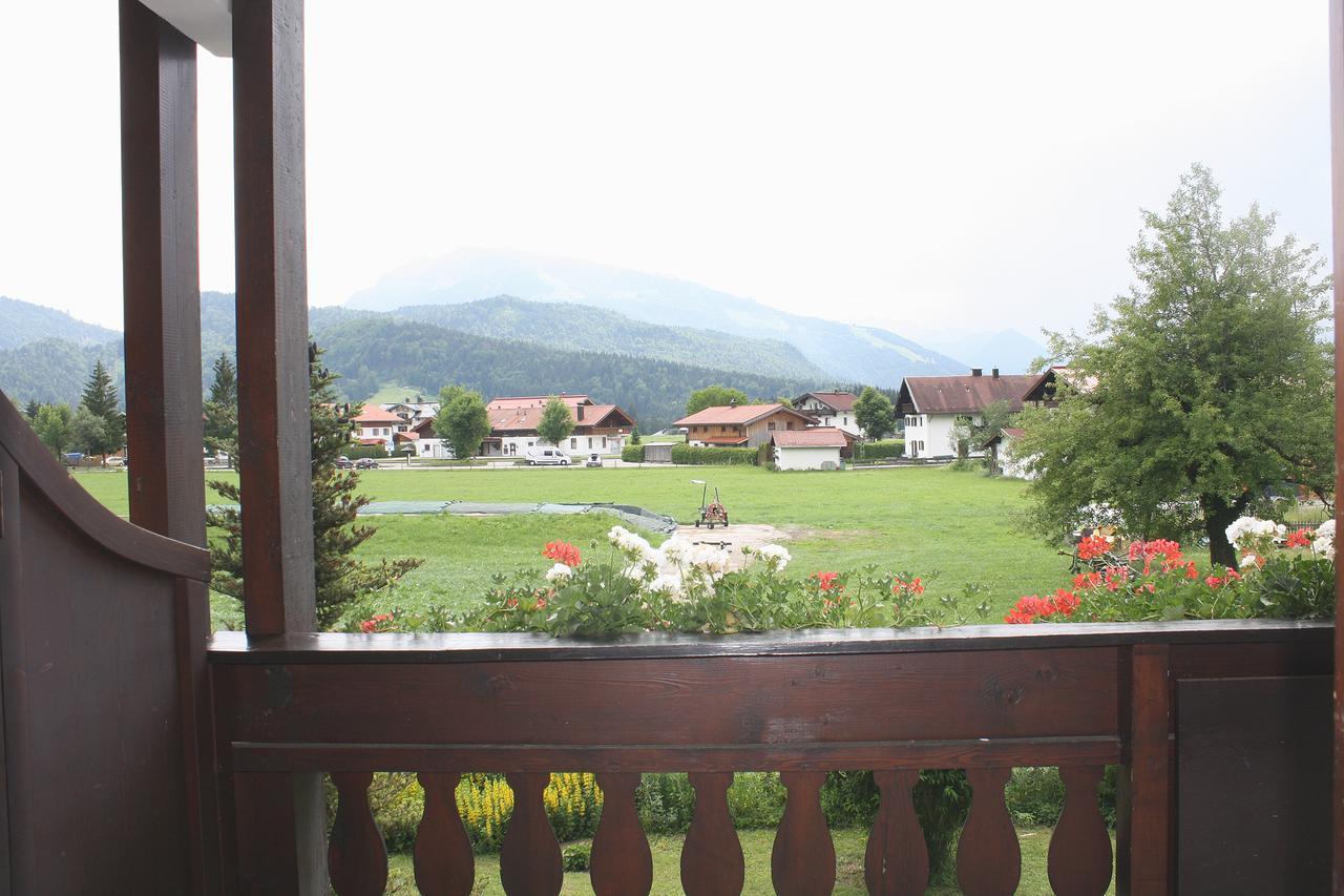 Haus Vierjahreszeiten ไรท์อิมวิงเคอ ภายนอก รูปภาพ